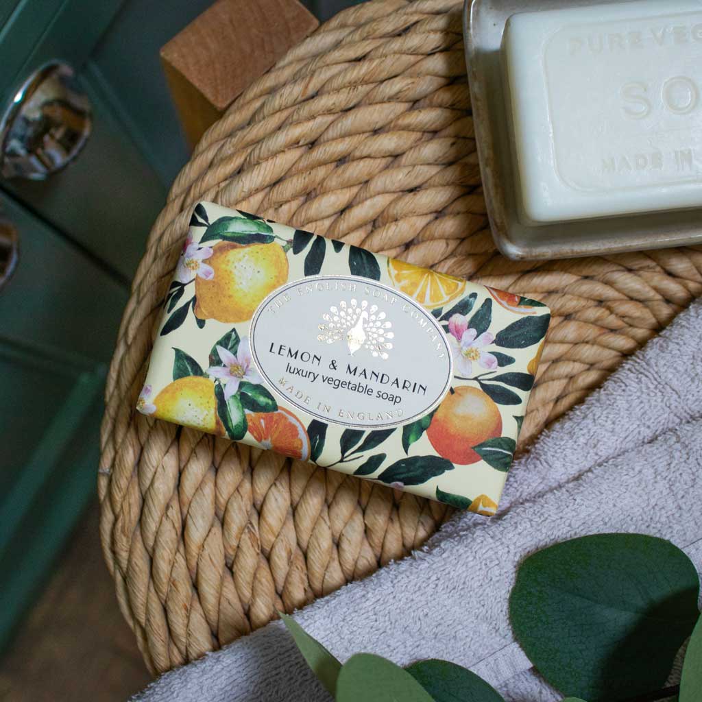Luxury Vegetable Soap Lemon & Mandarin