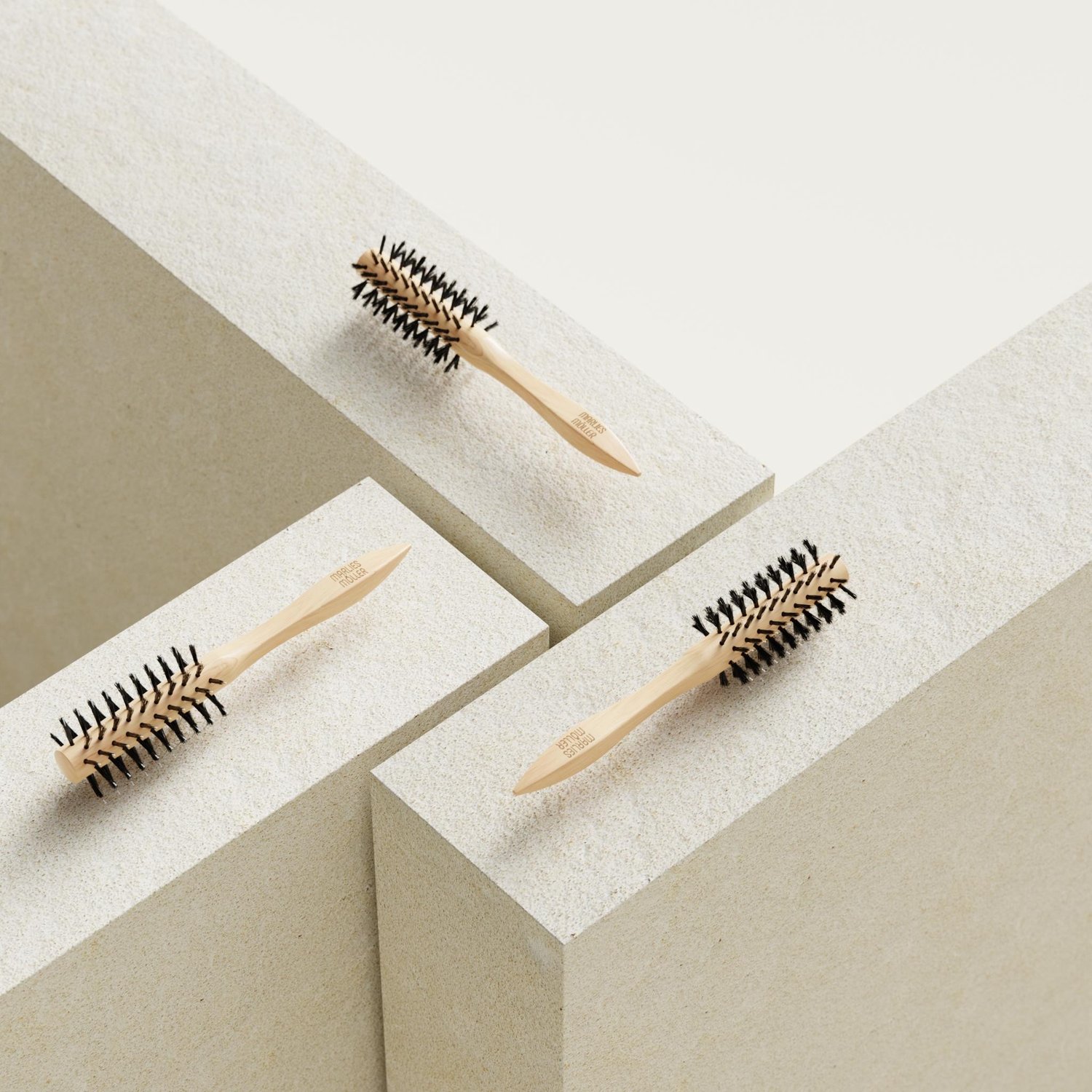 medium round styling brush