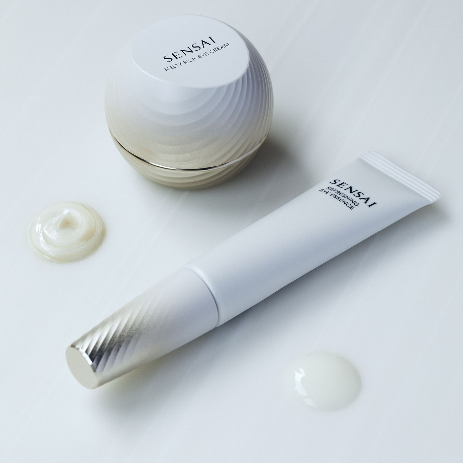 Refreshing Eye Essence Refill