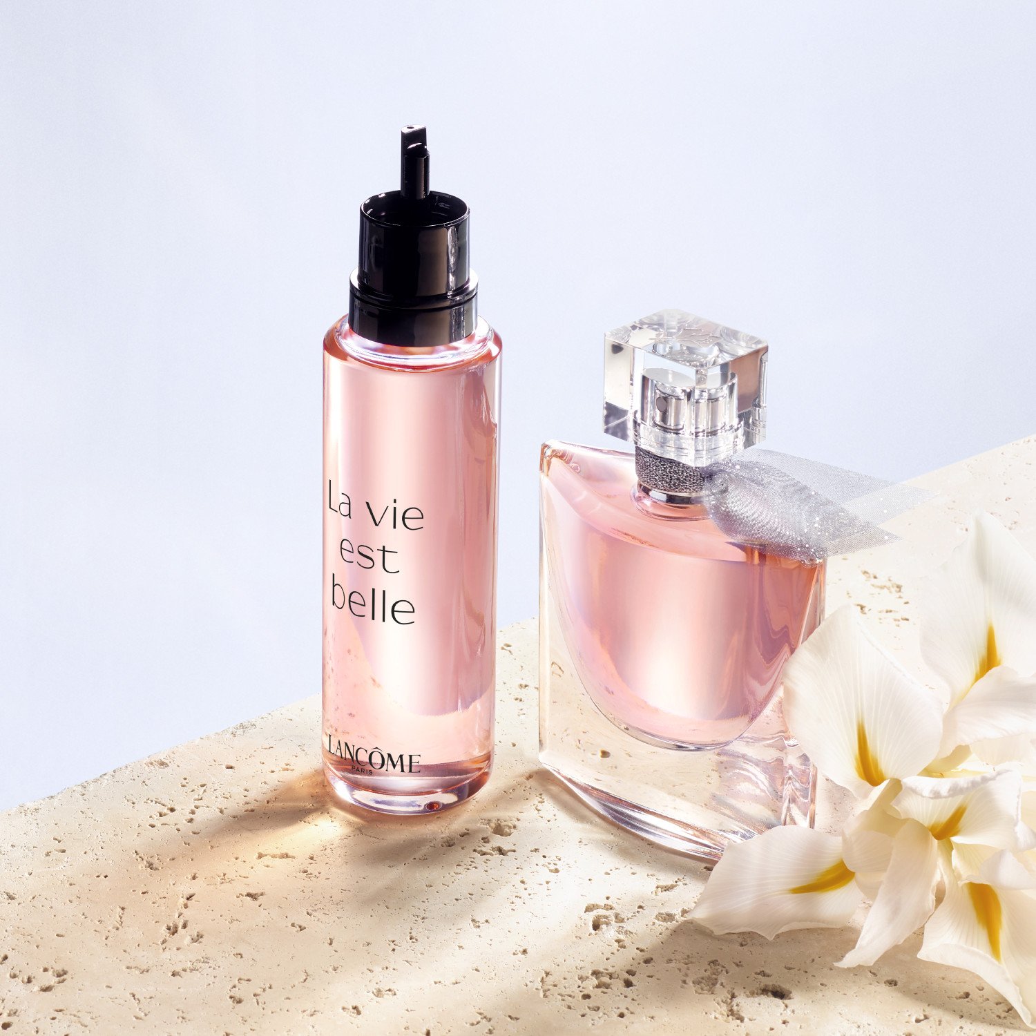 La vie est belle Eau de Parfum refillable