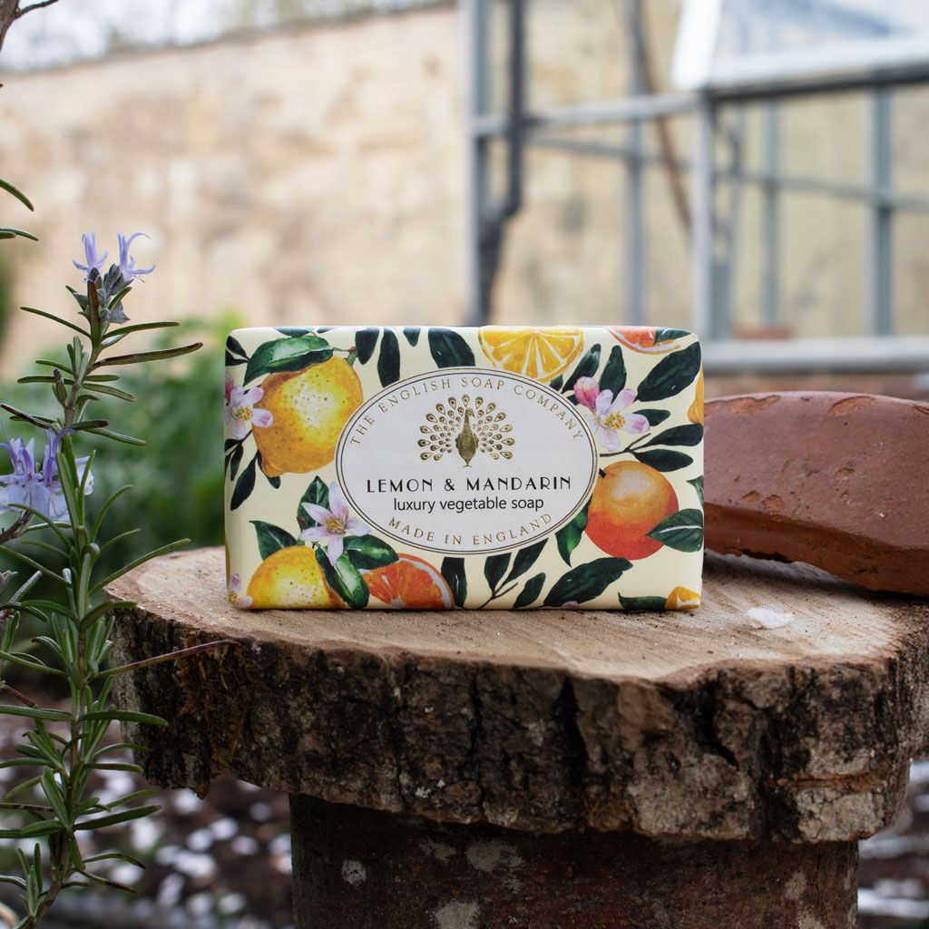 Luxury Vegetable Soap Lemon & Mandarin